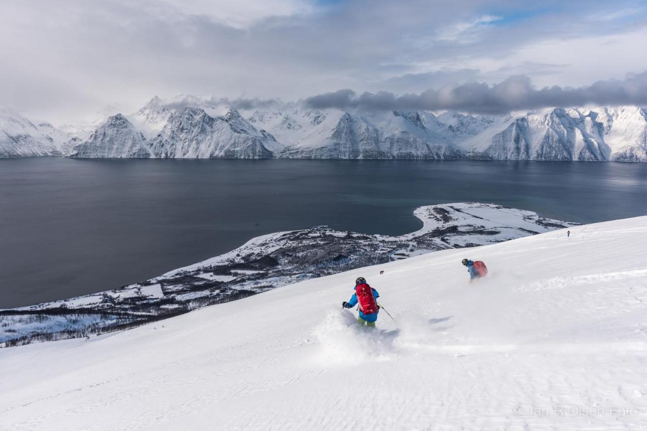 Lyngenfjord, Froyas Hus Villa Olderdalen Exterior foto
